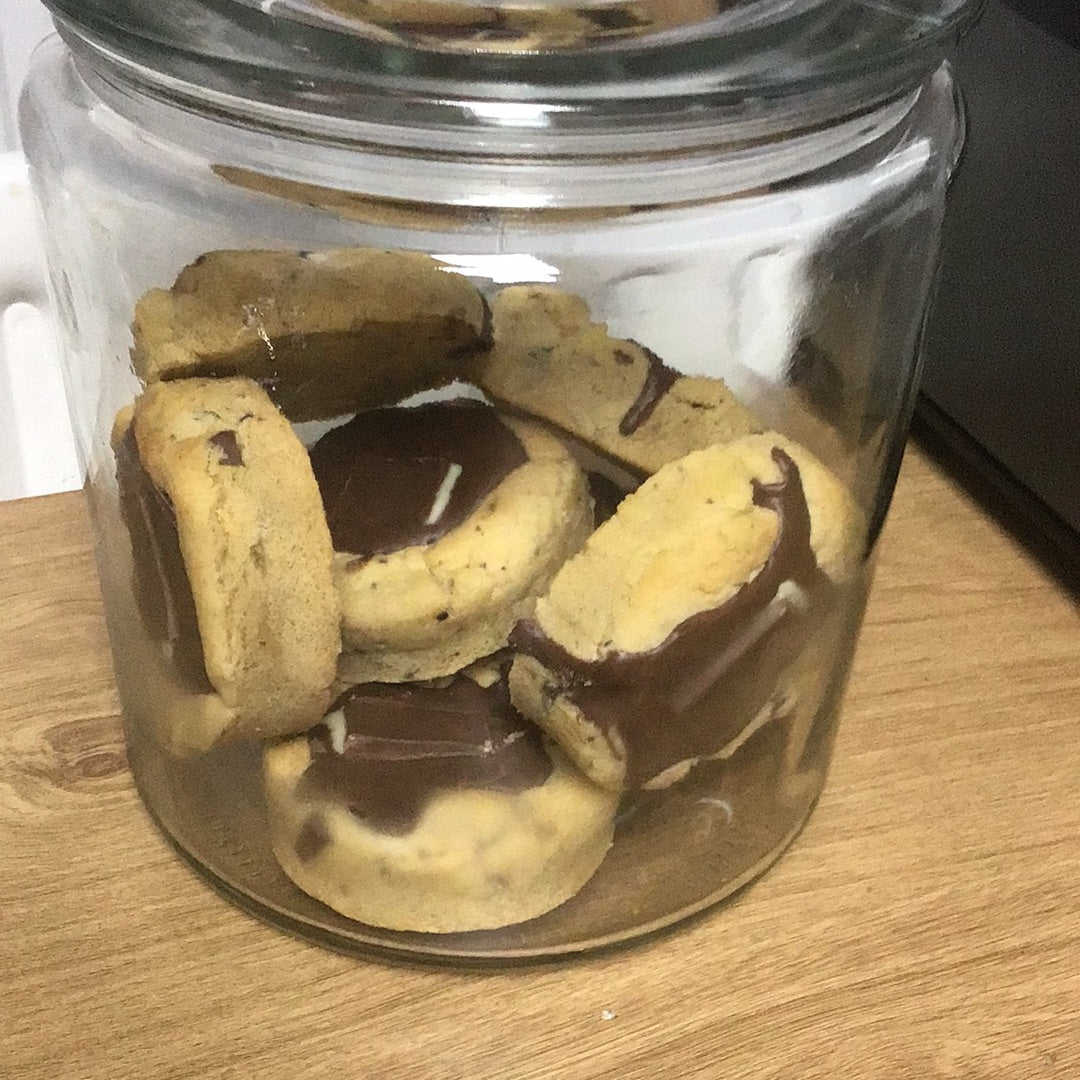 Deep dish Cookie